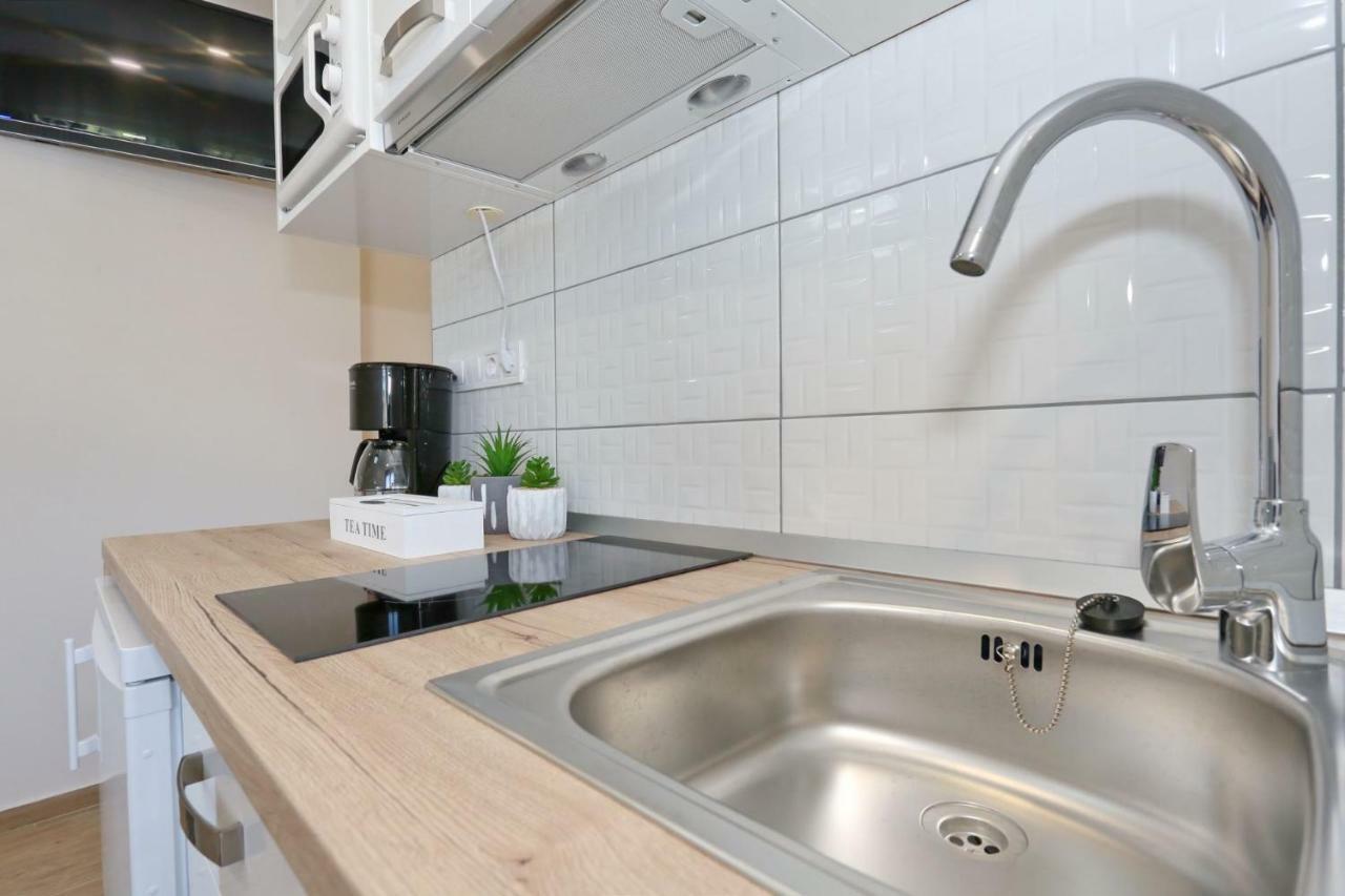 Two New Apartments By The Town Center Zadar Extérieur photo
