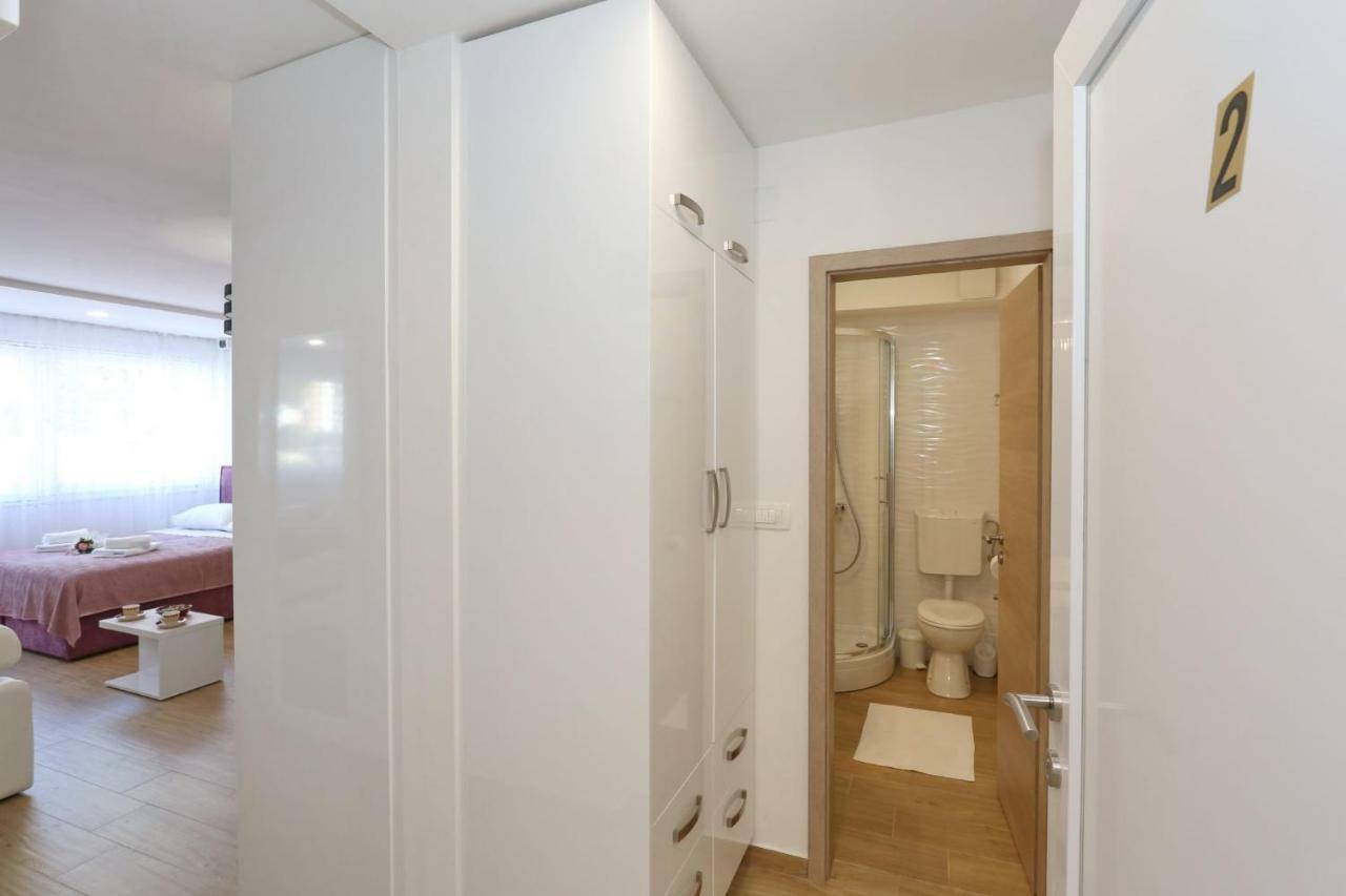 Two New Apartments By The Town Center Zadar Extérieur photo