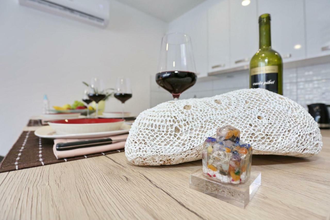 Two New Apartments By The Town Center Zadar Extérieur photo