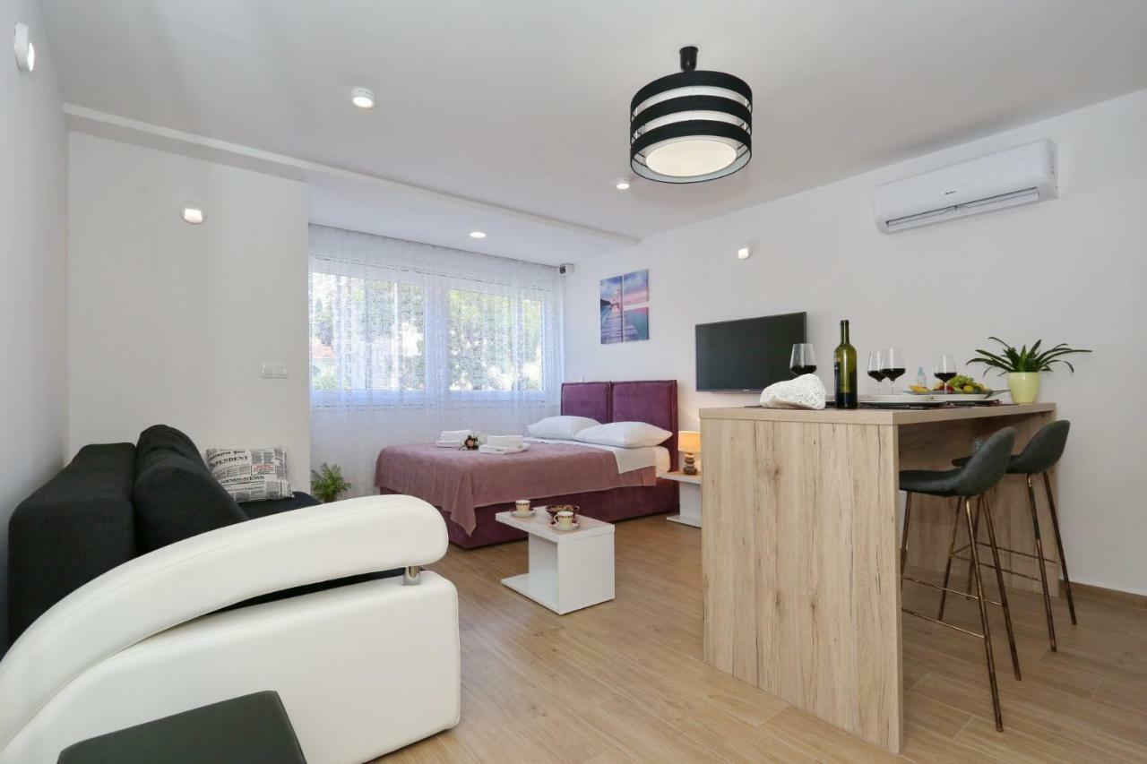 Two New Apartments By The Town Center Zadar Extérieur photo